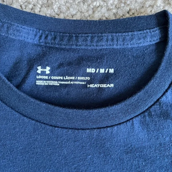 Under Armour Heat Gear short sleeve T-shirt - men’s medium - Picture 3 of 3